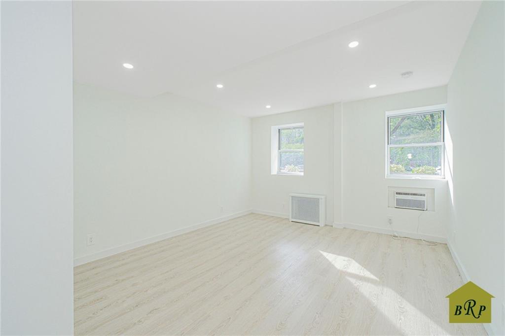 2815 Ocean Parkway L23, Brooklyn, New York, 11235 image 24