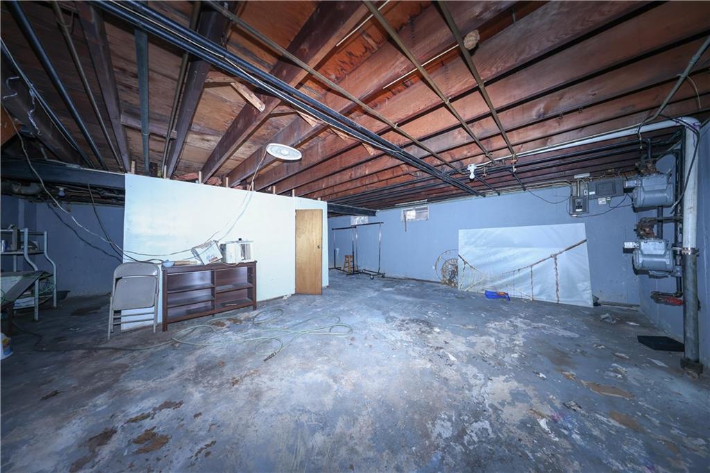 11 Jerome Avenue, Staten  Island, New York, 10305 image 18