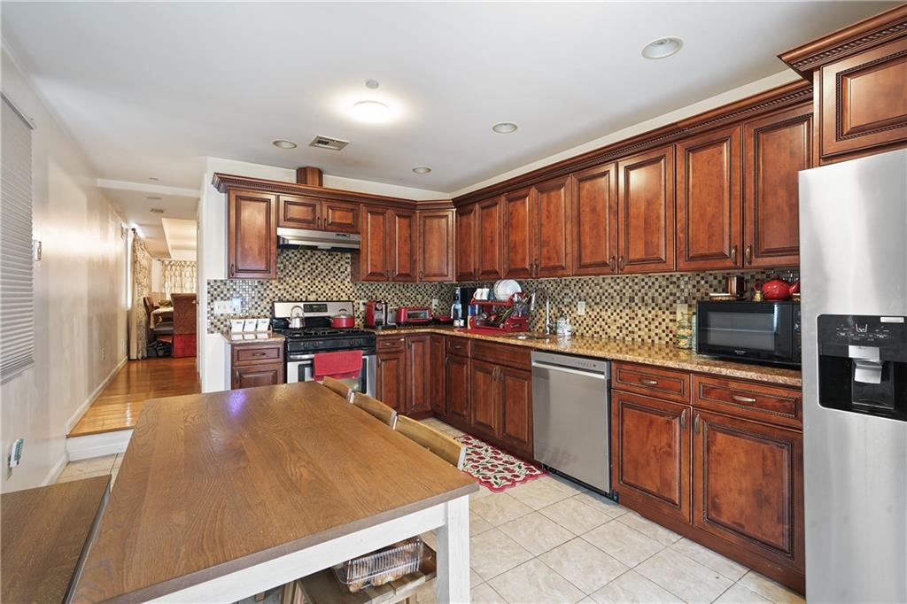 155 Milton Avenue Image 4