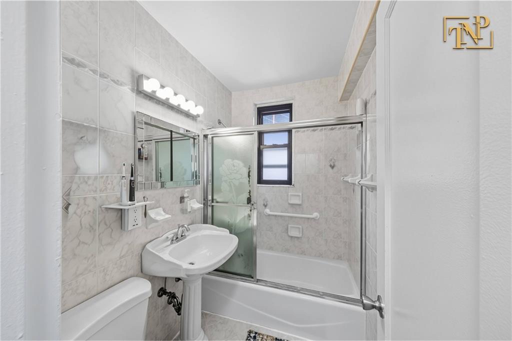 2310 Ocean Parkway 5J, Brooklyn, New York, 11223 image 7