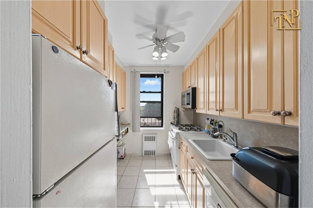 2310 Ocean Parkway 5J, Brooklyn, New York, 11223 image 9