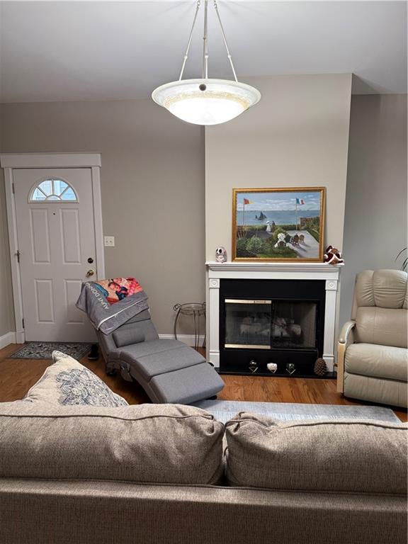 114 Holly Avenue, Staten  Island, New York, 10308 image 23