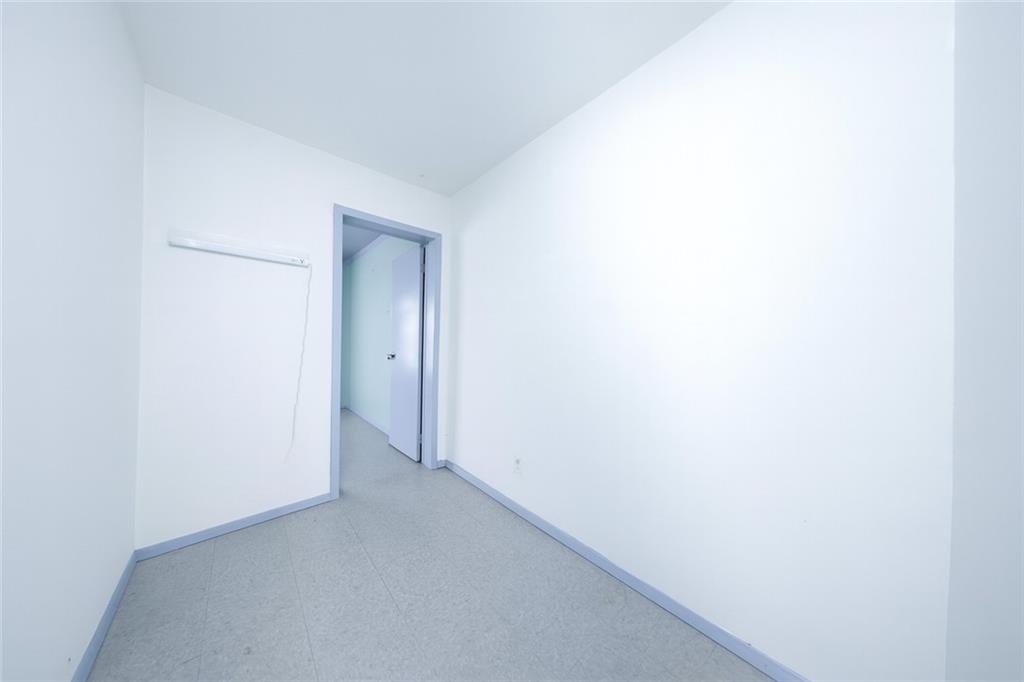 25 Quentin Road, Brooklyn, New York, 11223 image 21