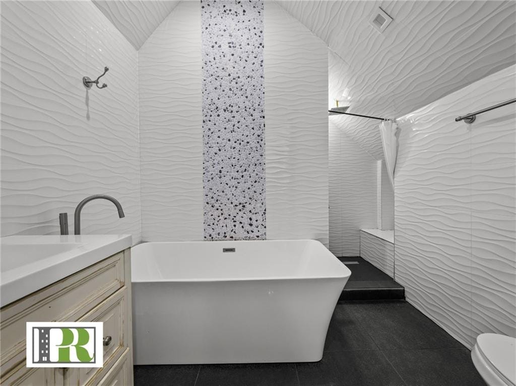 1024 East 26th Street, Brooklyn, New York, 11210 image 10