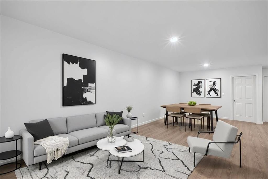 4553 Kings Highway Image 1