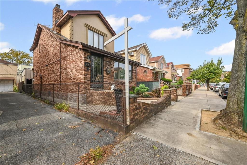 1836 72nd Street Image 4