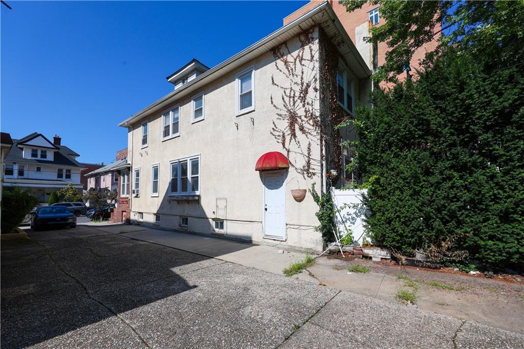 1745 East 21st Street, Brooklyn, New York, 11229 image 24
