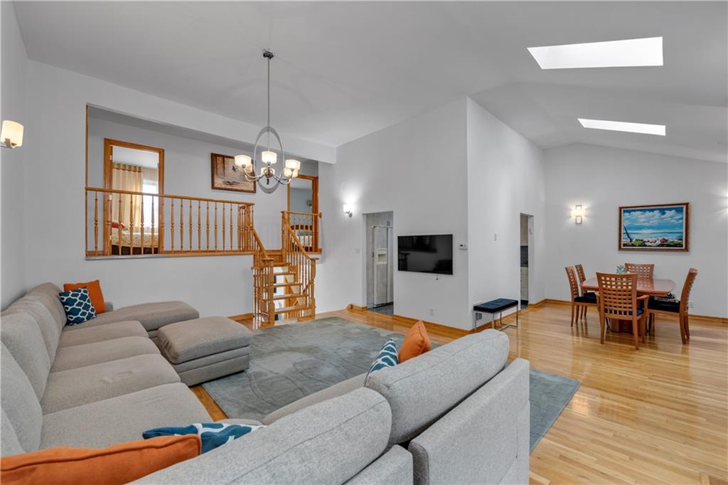 389 Mayfair Drive, Brooklyn, New York, 11234 image 7