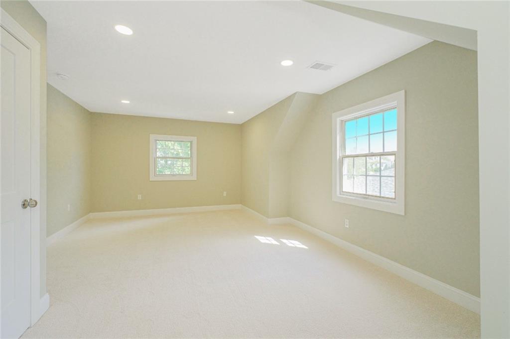 155 Burbank Avenue, Staten  Island, New York, 10306 image 24