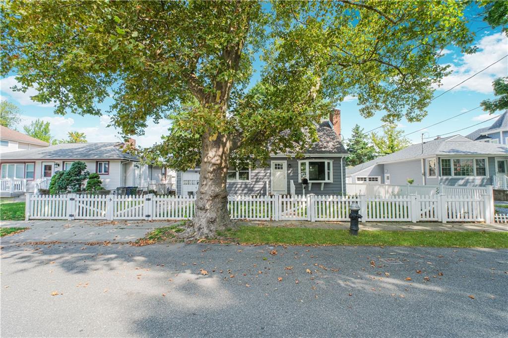 155 Burbank Avenue Image 5