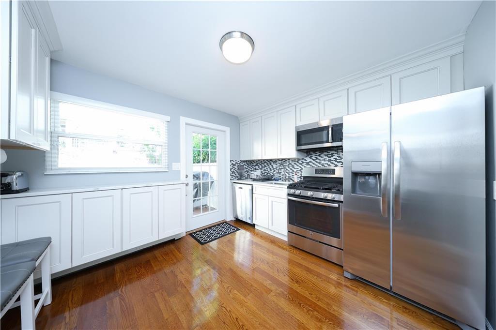 7 Egbert Place, Staten  Island, New York, 10305 image 10