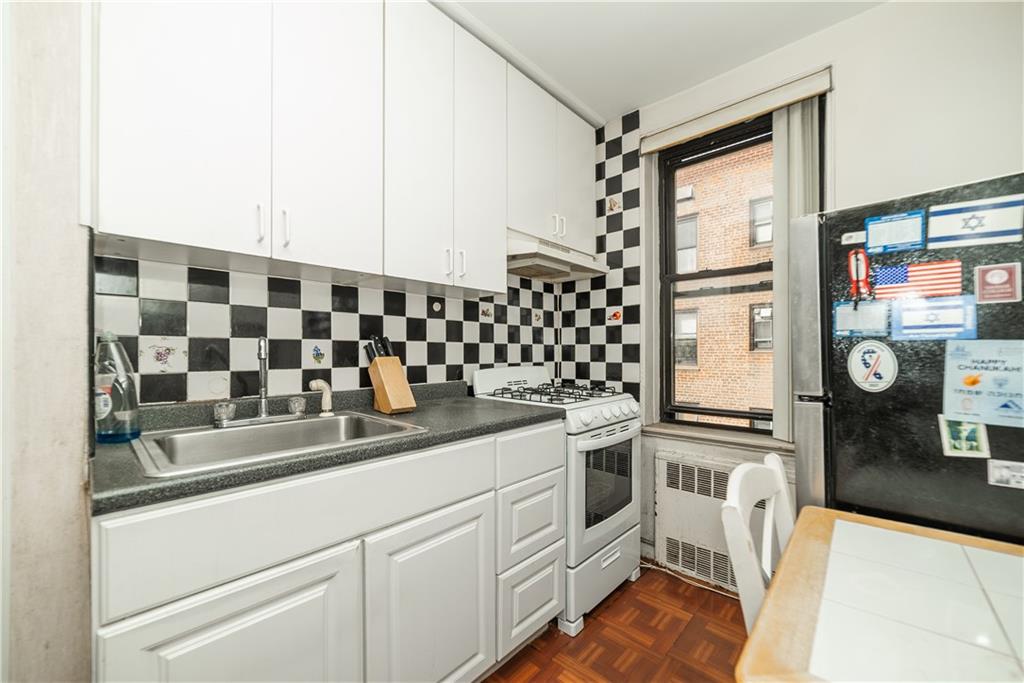 2271 Knapp Street 5H, Brooklyn, New York, 11229 image 12