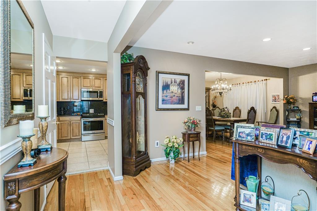 76 Stecher Street, Staten  Island, New York, 10312 image 6