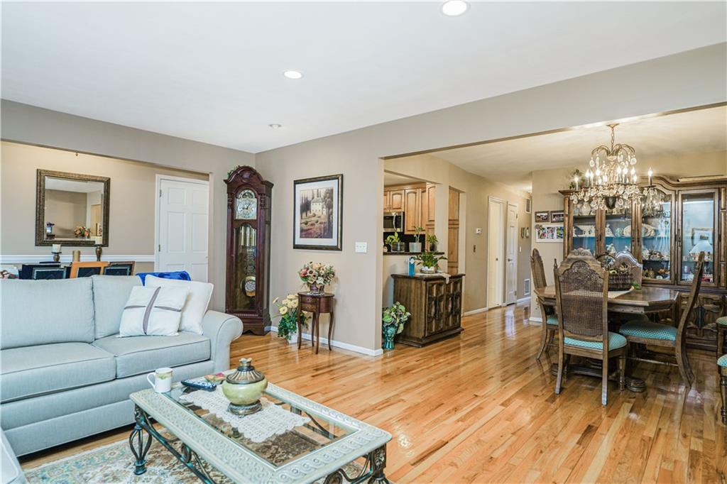 76 Stecher Street, Staten  Island, New York, 10312 image 7