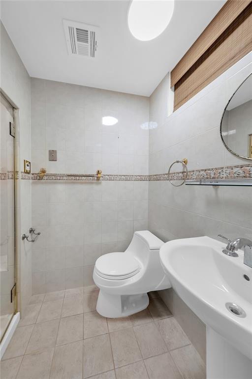 7602 Narrows Avenue, Brooklyn, New York, 11209 image 31