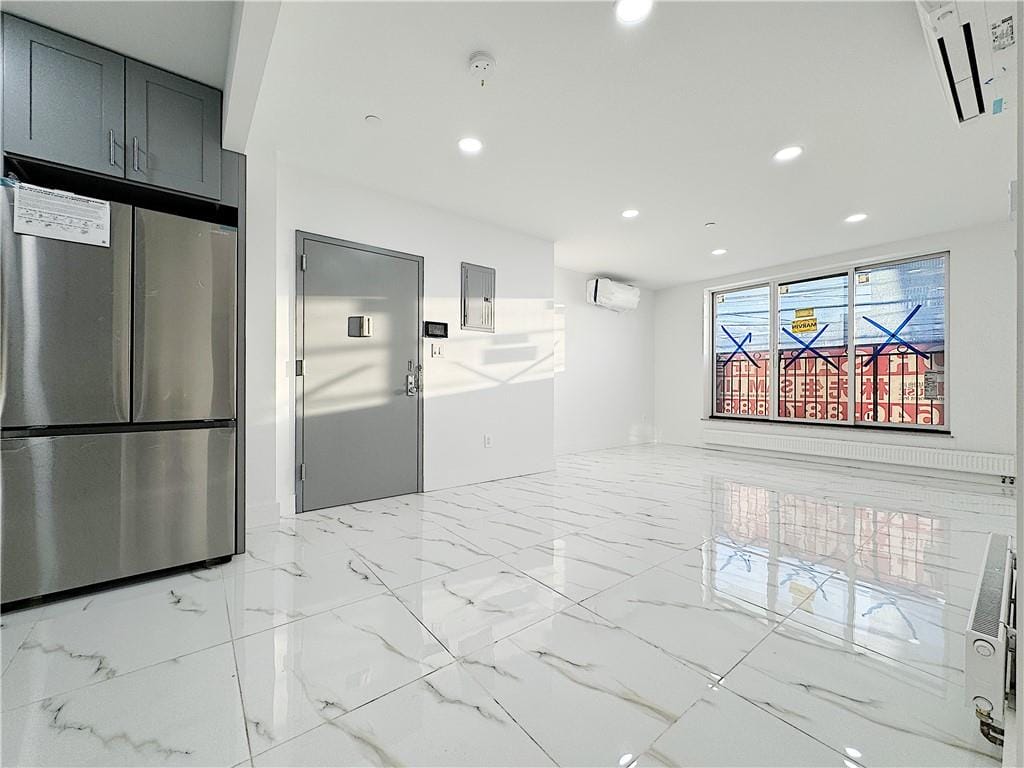 2819 West 17th Street 1A Image 4