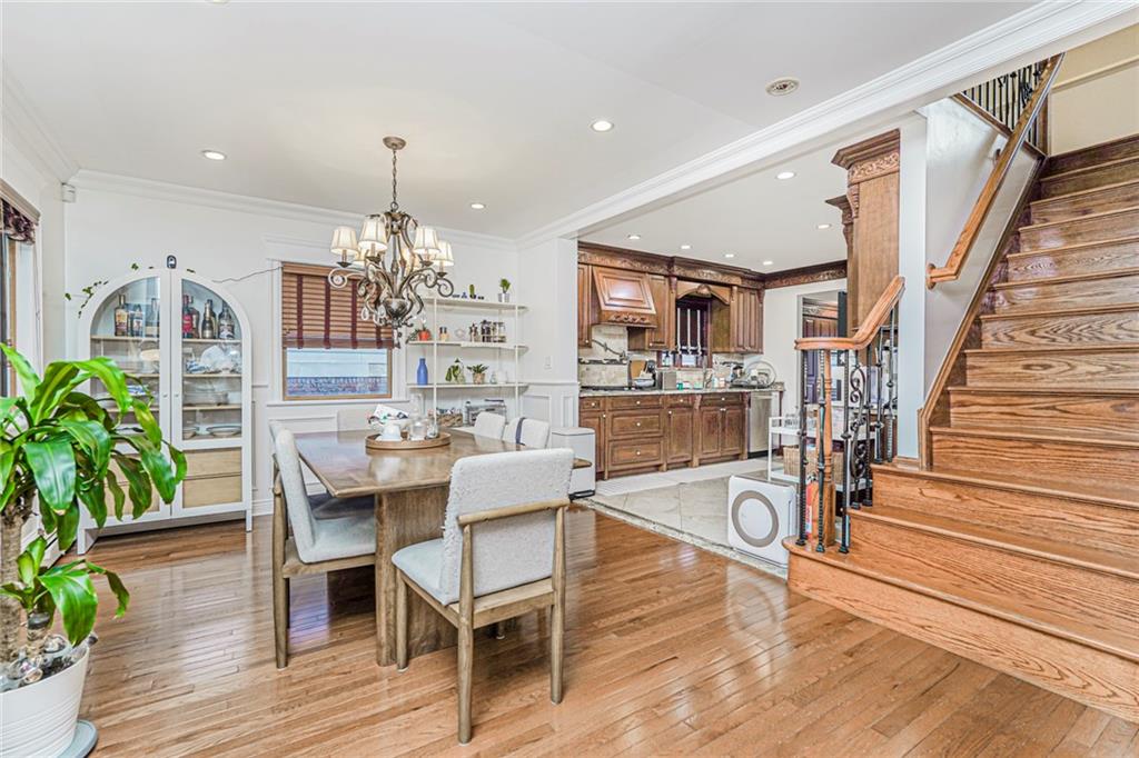 68 Kensington Avenue, Staten  Island, New York, 10305 image 12