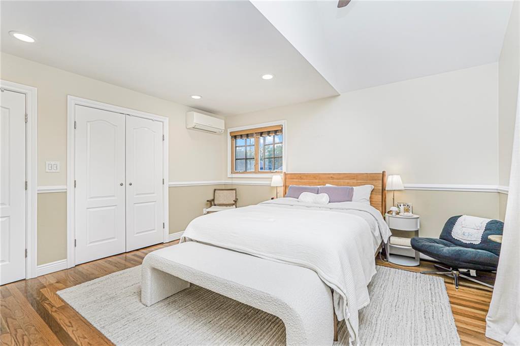 68 Kensington Avenue, Staten  Island, New York, 10305 image 18