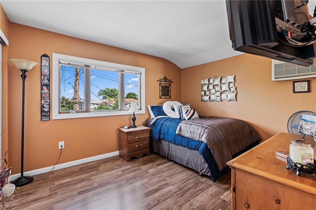 185 Woodrow Road, Staten  Island, New York, 10312 image 11