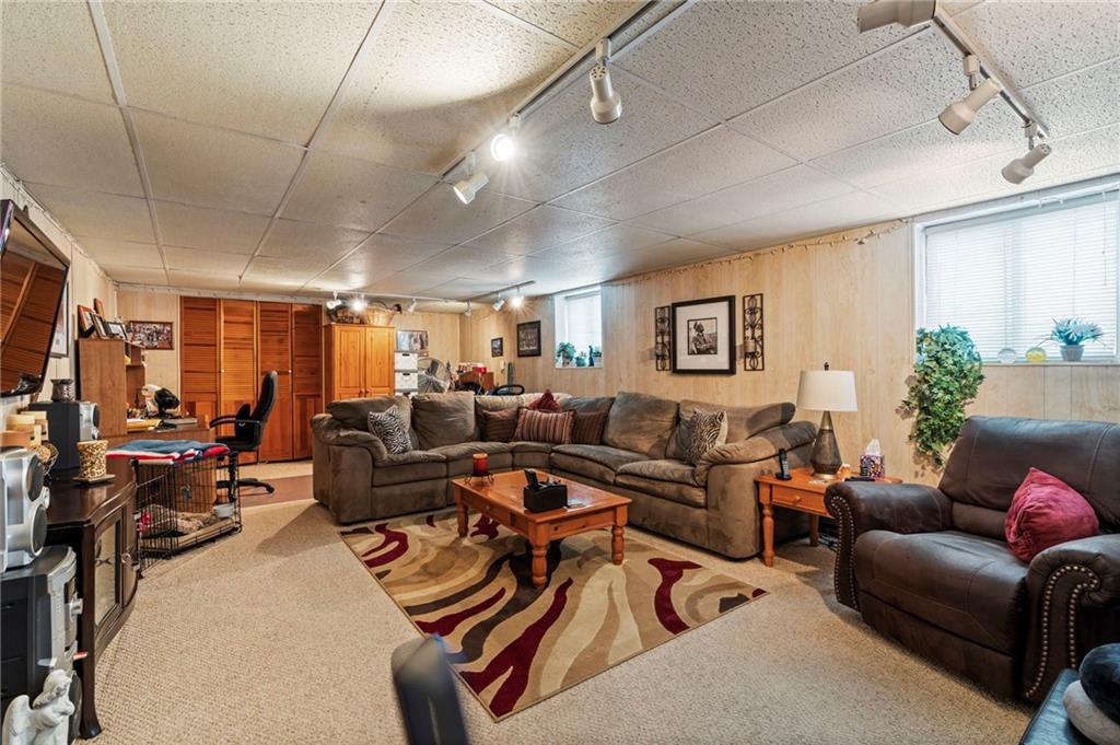 185 Woodrow Road, Staten  Island, New York, 10312 image 16