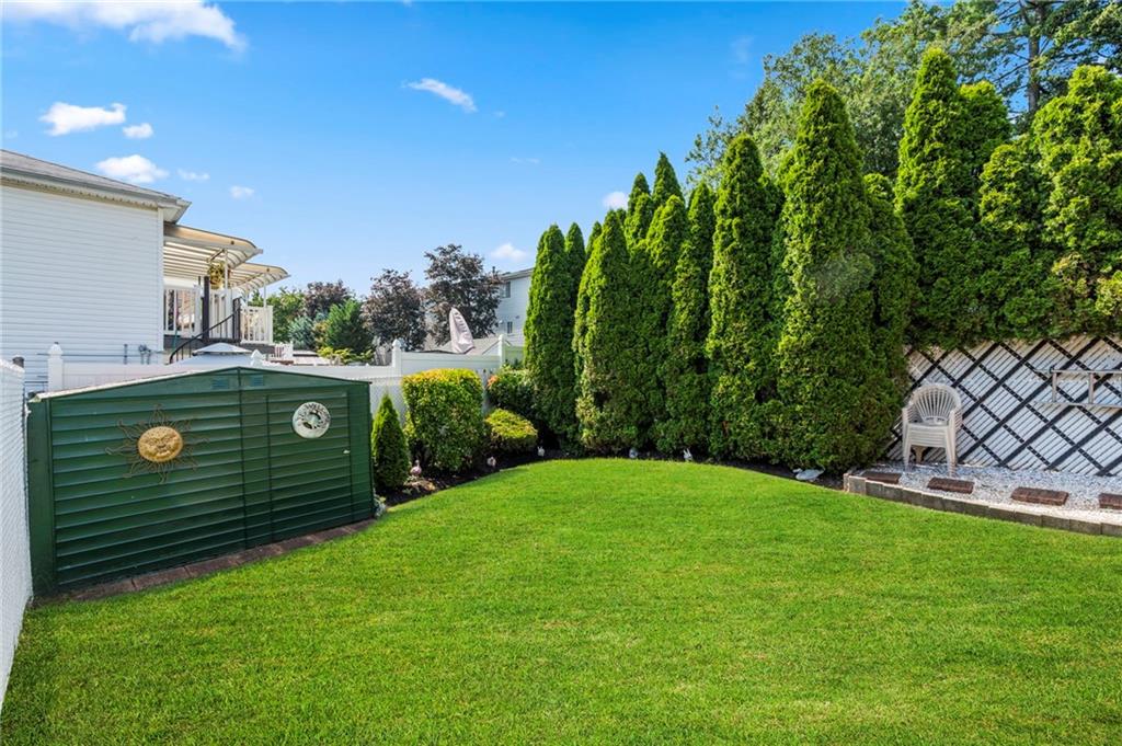 185 Woodrow Road, Staten  Island, New York, 10312 image 20