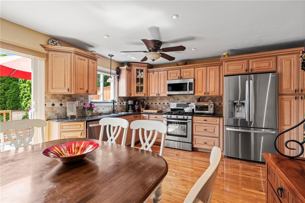 185 Woodrow Road, Staten  Island, New York, 10312 image 6