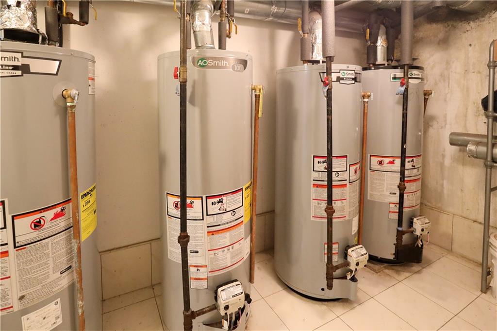 140 Avenue O 2R, Brooklyn, New York, 11204 image 15