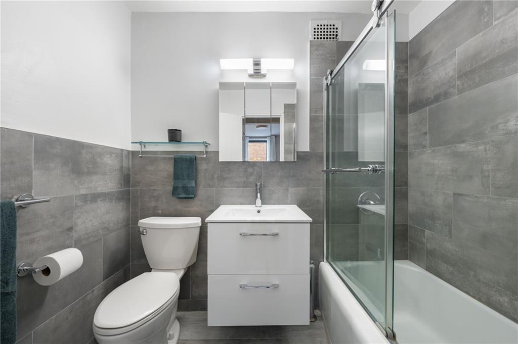 515 East 7th Street 3P, Brooklyn, New York, 11218 image 7