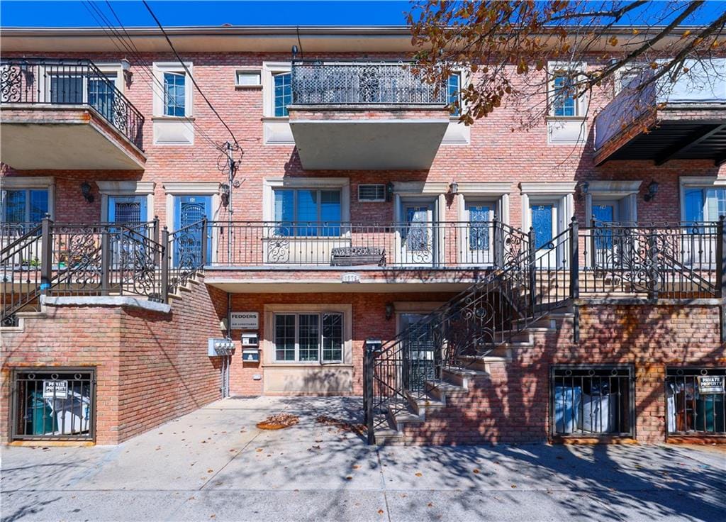 1379 70th Street 3B Image 1