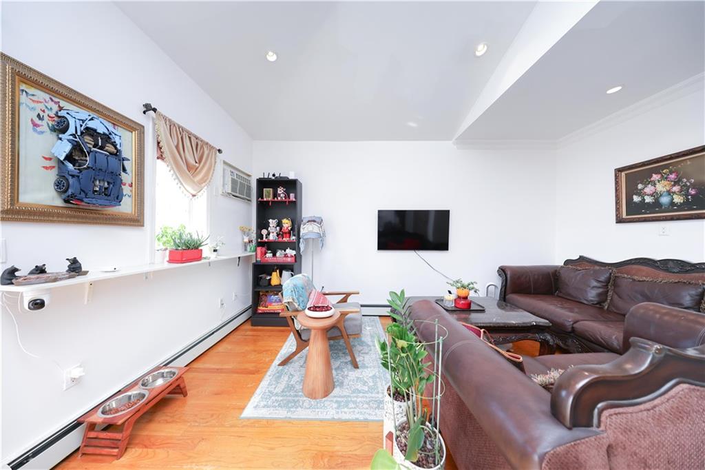 1379 70th Street 3B Image 4