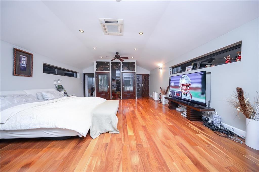 24 Martineau Street, Staten  Island, New York, 10303 image 12