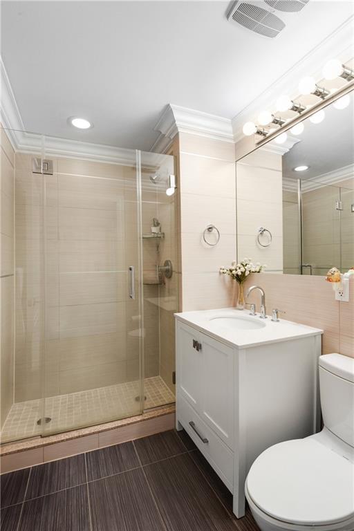 9917 Shore Road 8B, Brooklyn, New York, 11209 image 13