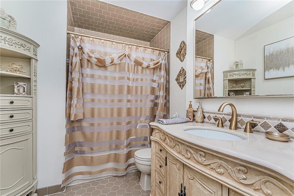 97 Bower Court 1, Staten  Island, New York, 10309 image 20