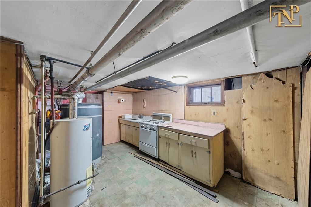 310 Brighton Avenue, Staten  Island, New York, 10301 image 21