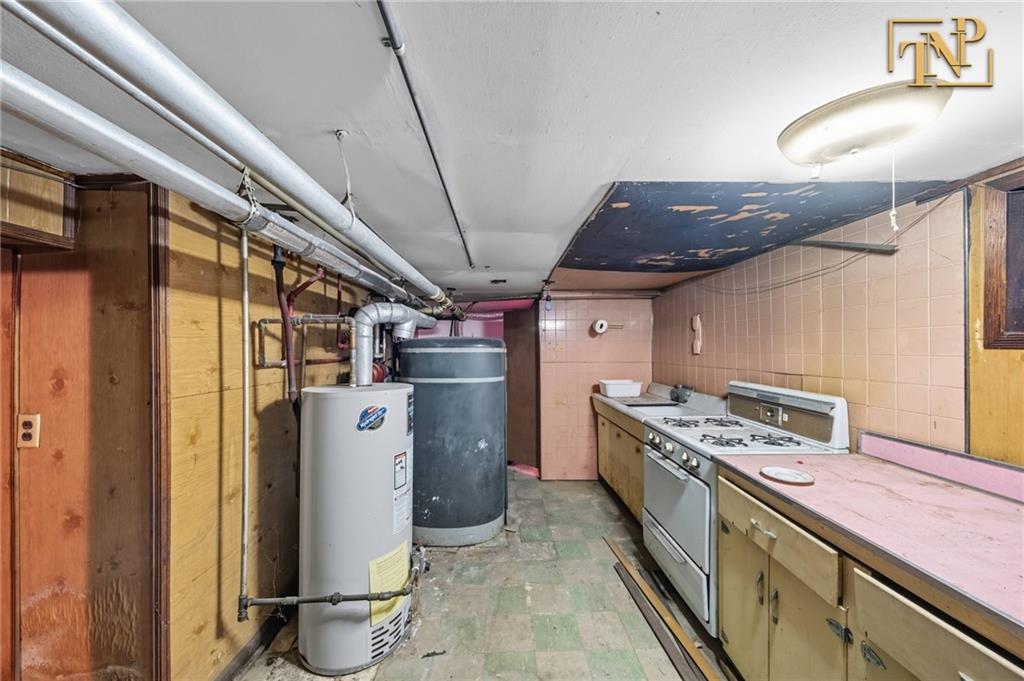 310 Brighton Avenue, Staten  Island, New York, 10301 image 22