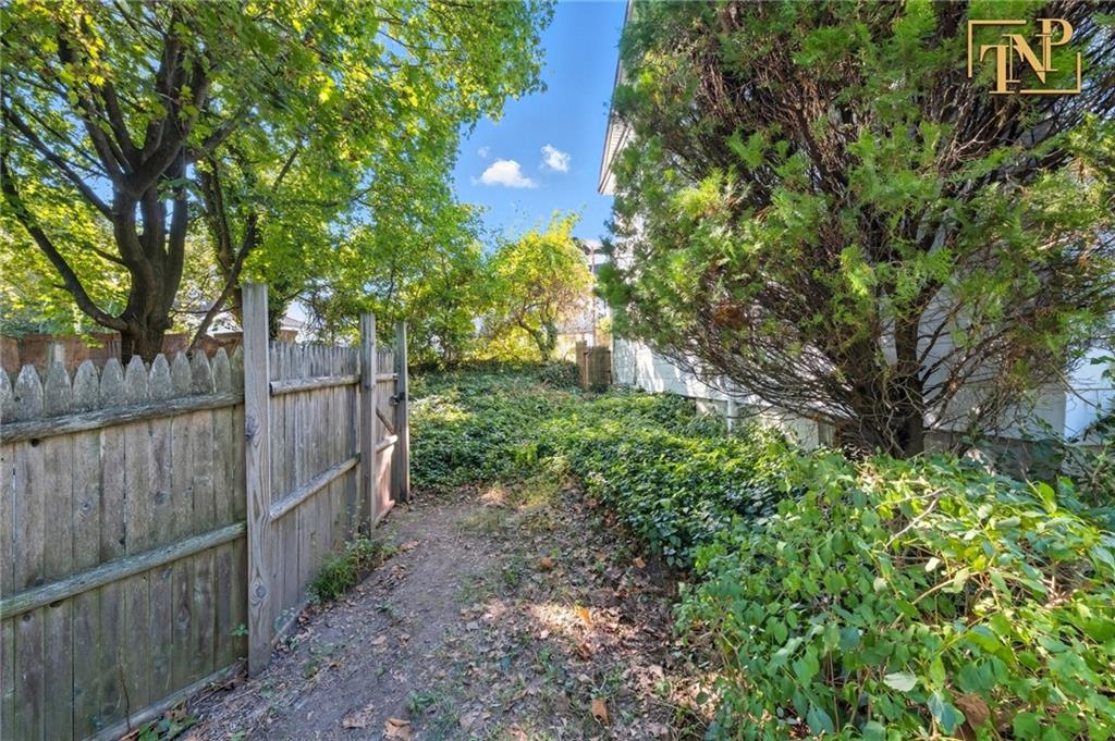 310 Brighton Avenue, Staten  Island, New York, 10301 image 28