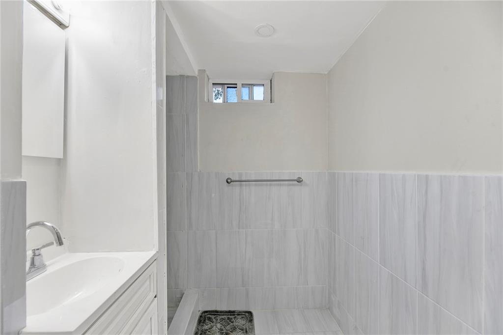 1340 East 58th Street, Brooklyn, New York, 11234 image 29