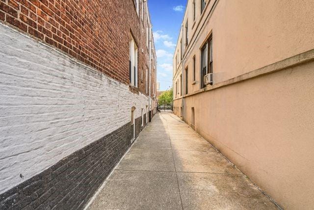 2817 West 20th Street Image 4