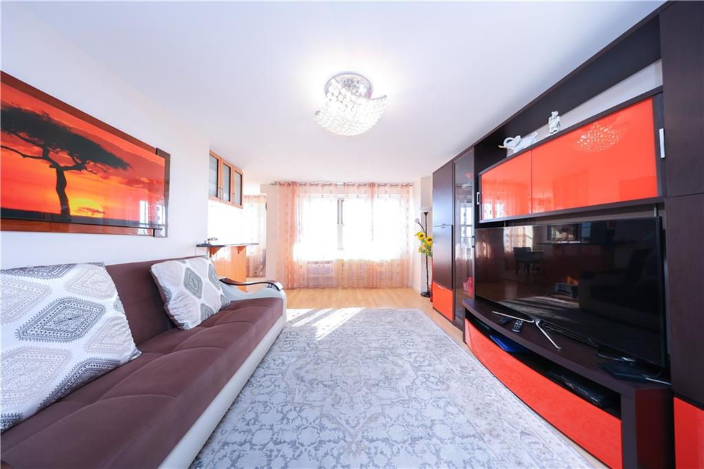 2475 West 16th Street 17F Image 5