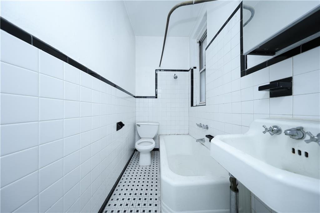 474 Bay Ridge Avenue, Brooklyn, New York, 11220 image 15