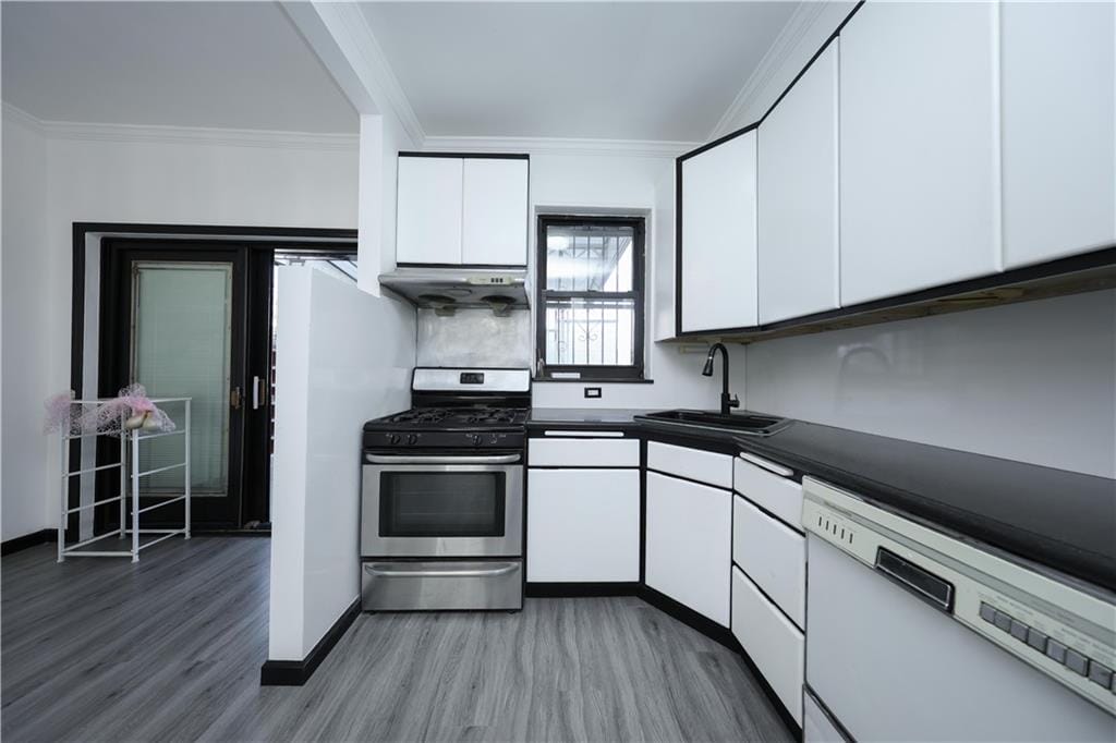 1155 Shore Parkway, Brooklyn, New York, 11214 image 12