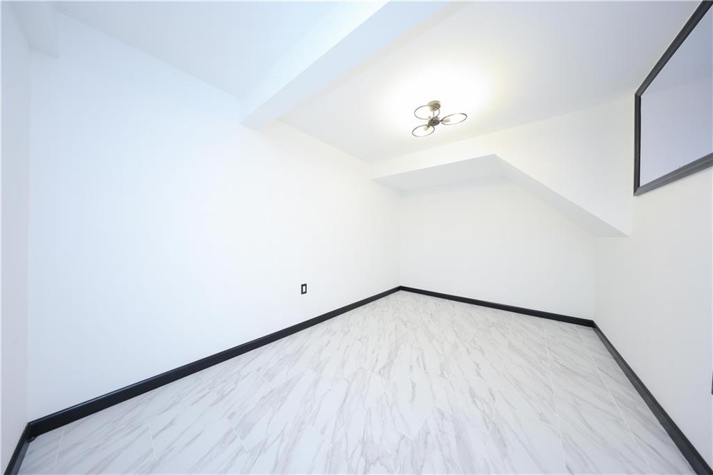 1155 Shore Parkway, Brooklyn, New York, 11214 image 27