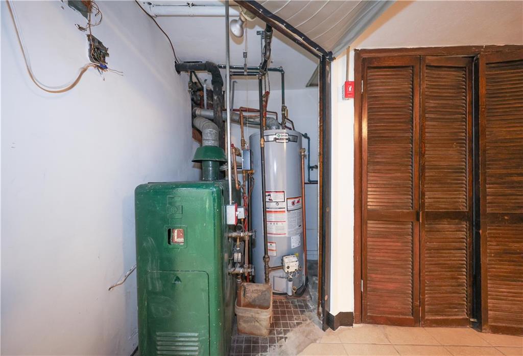 1155 Shore Parkway, Brooklyn, New York, 11214 image 30