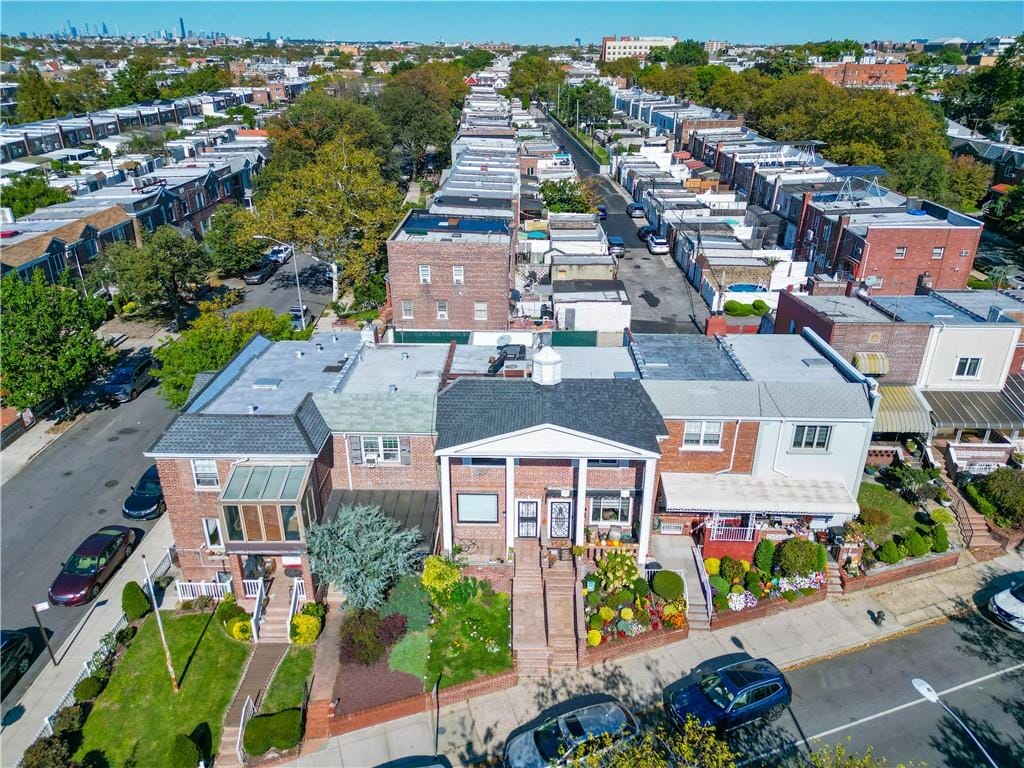 1155 Shore Parkway Image 5