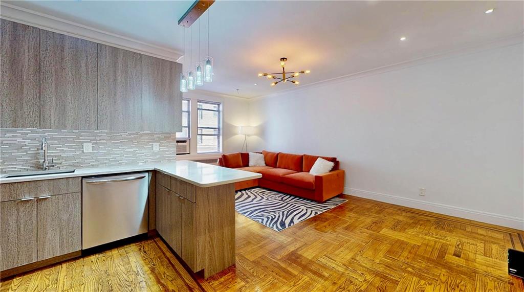 1150 Brighton Beach Avenue 3O Image 4