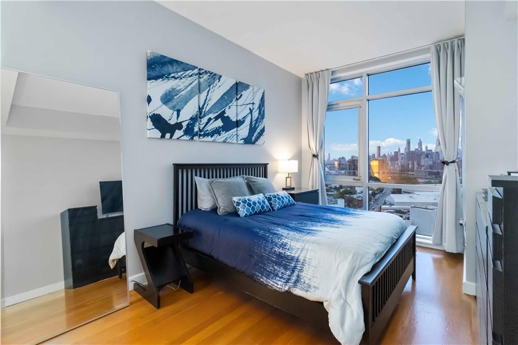 11-24 31st Avenue 15B, Long Island City, New York, 11106 image 6