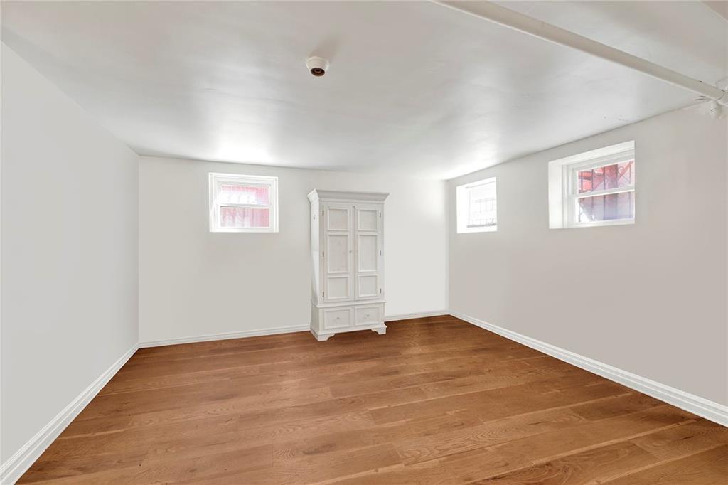 348 East 92nd Street, Brooklyn, New York, 11212 image 27