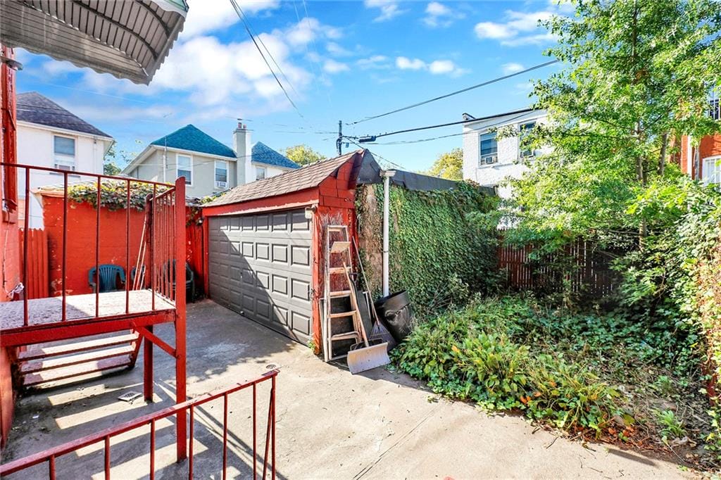 348 East 92nd Street, Brooklyn, New York, 11212 image 32