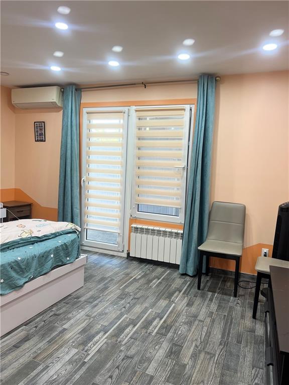 53 Piave Avenue, Staten  Island, New York, 10305 image 9