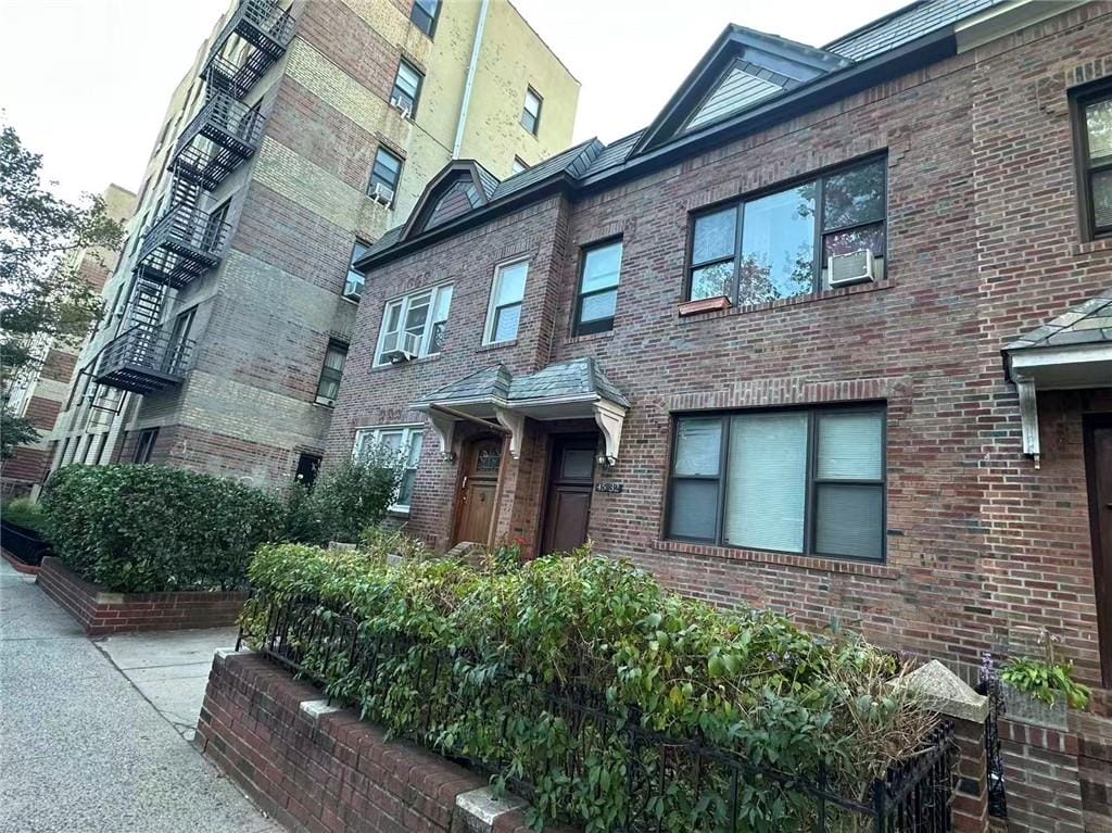 45-32 41st Street Image 2